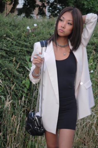 245__400x600_blush4.jpg